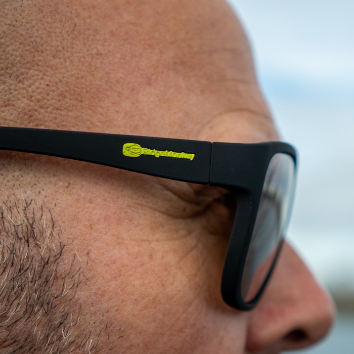 RidgeMonkey Pola-Flare Seeker Fishing Sunglasses In Use 2