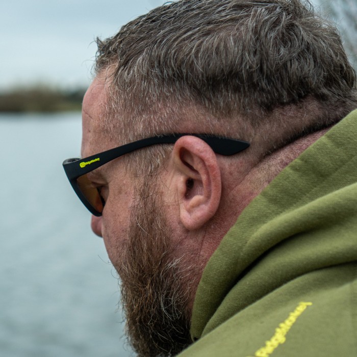 RidgeMonkey Pola-Flare Seeker Fishing Sunglasses In Use 4