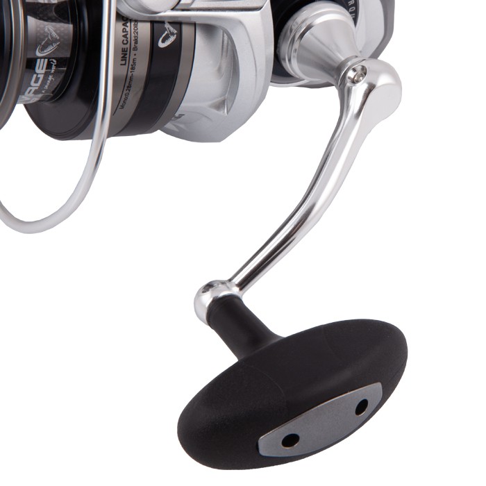 Savage gear SGS6 FD Reel  Close up 2