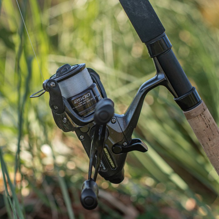 Shimano Baitrunner DL Reel fb 2500 In Use 