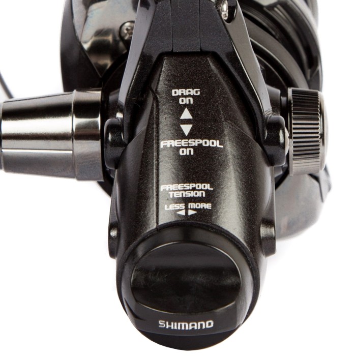 Shimano Baitrunner X-Aero FA Reel 2500 Close Up 6