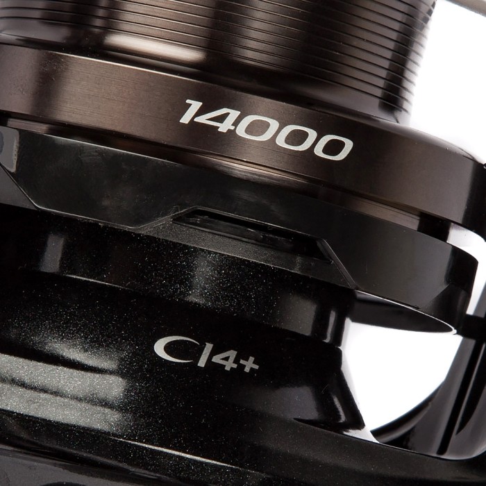 Shimano Ultegra CI4+ XTB Reel Close Up 7