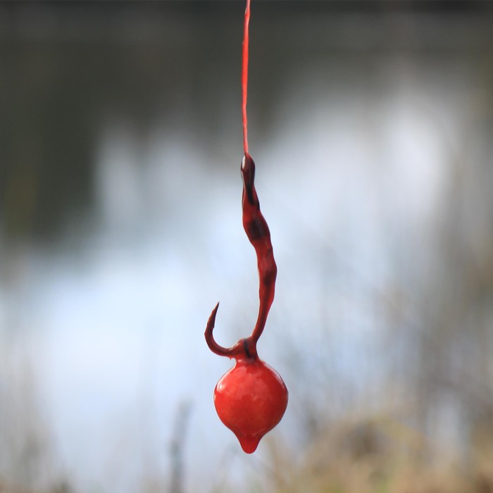 Solar Max Attrax Club Mix Liquid 200ml In Use