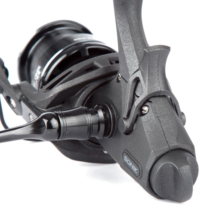 Sonik CMX Freespool Reel 4000 8