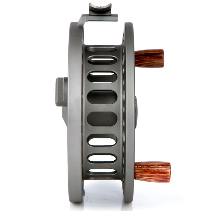 Sonik CMX Specialist Centrepin Reel 3