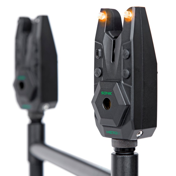 Sonik Herox Bite Alarm Set + Bivvy Lamp 3