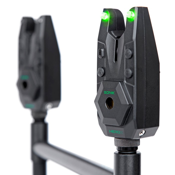 Sonik Herox Bite Alarm Set + Bivvy Lamp 11