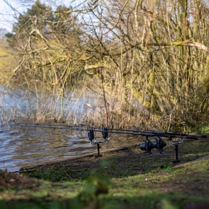 Sonik Insurgent Carp Fishing Rod - 2019 Model In Use 12