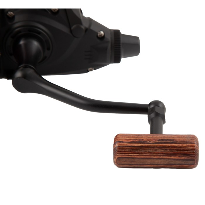 Sonik VaderX Pro FRS Carp Reel Close Up 2