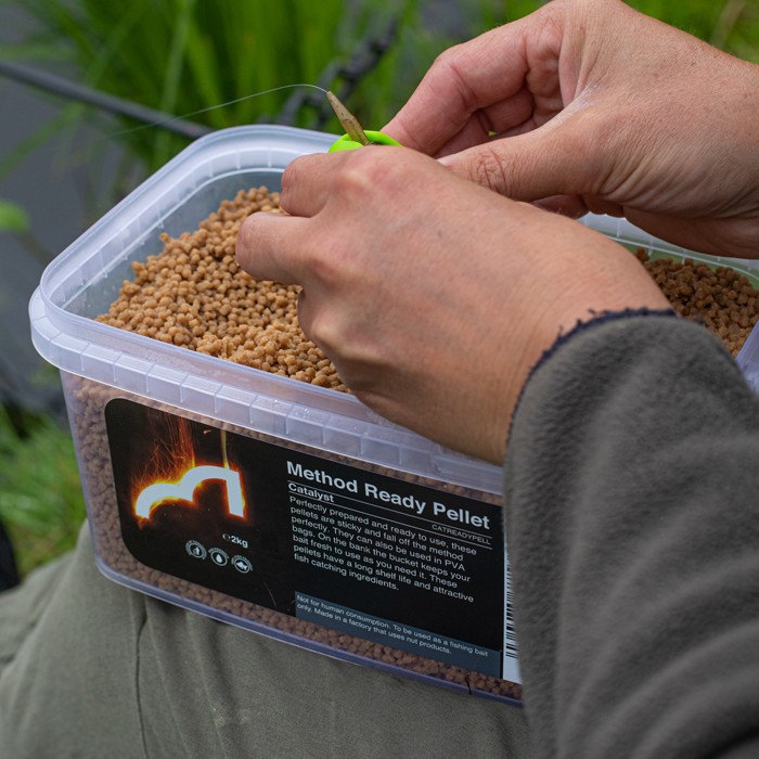 Spotted Fin Catalyst Ready Method Pellets 2kg 2mm In Use