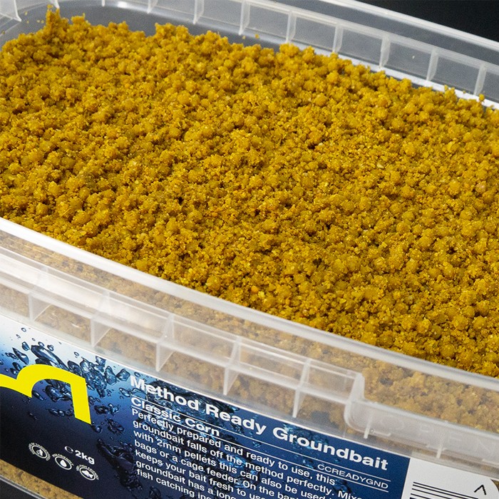 Spotted Fin Classic Corn Method Ready Groundbait With Pellet Mix 2kg Close Up