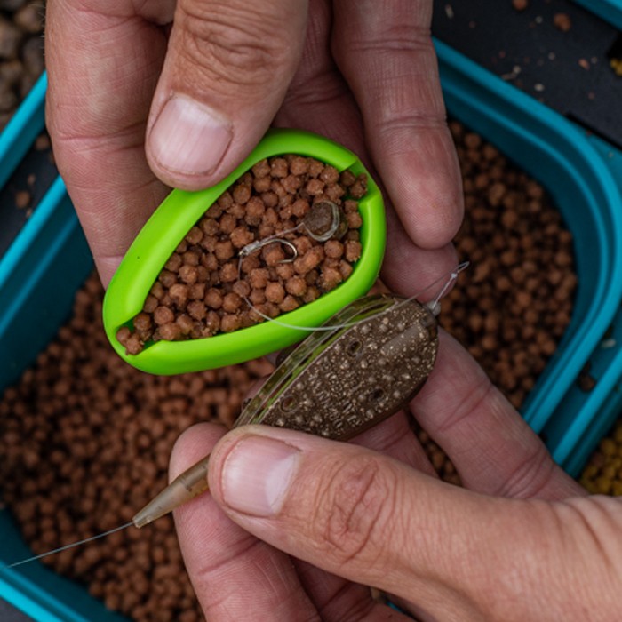 Spotted Fin Sweet Meat Method Ready Pellets 2mm 2kg In Use 2