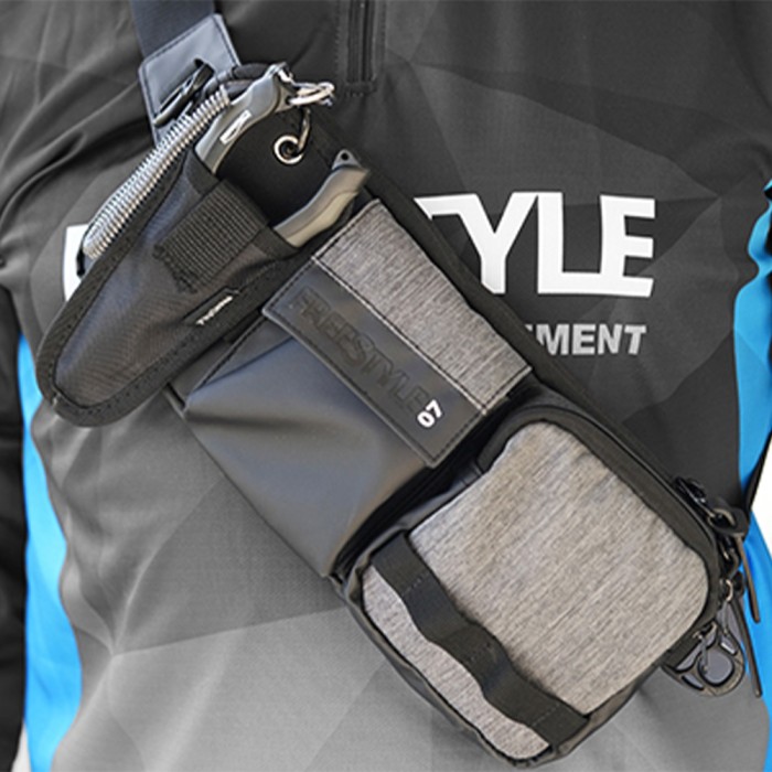 SPRO Freestyle Chest Pouch 07 In Use 2