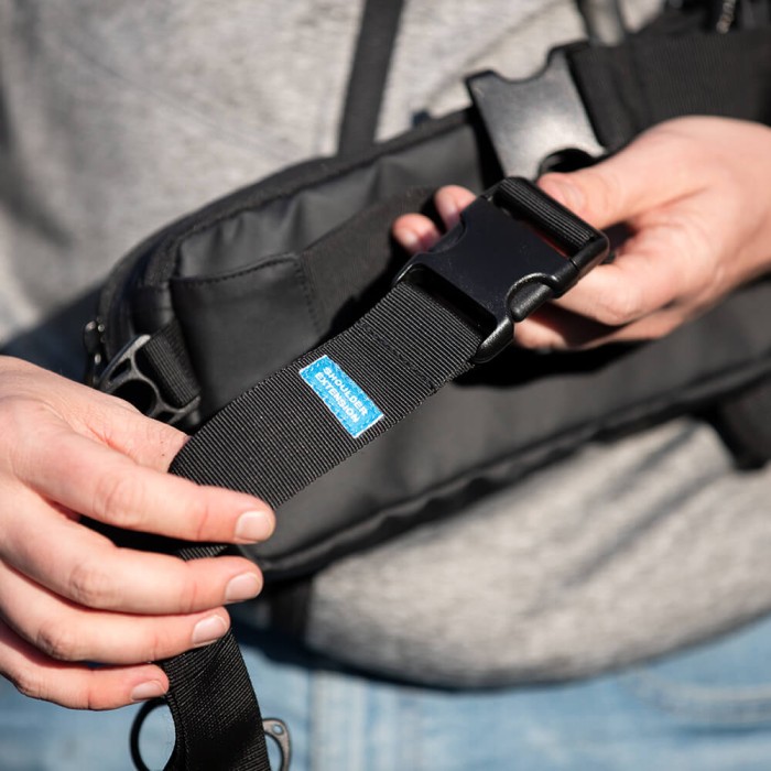 SPRO Freestyle Chest Pouch 07 In Use 5