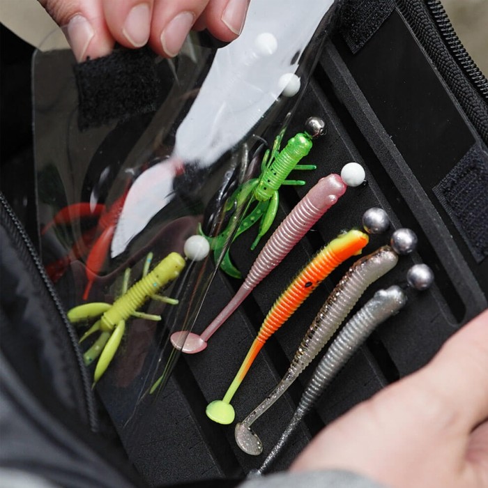 Spro Freestyle Fishing Shoulder Bag V2 In Use 5