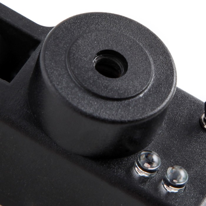 Steve Neville Remote Bite Alarm Close Up 4