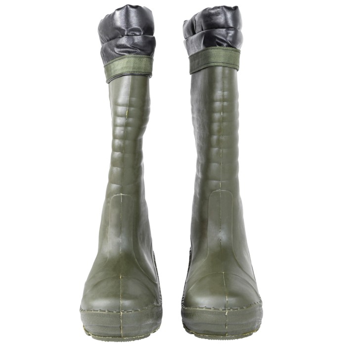 stillwater thermal moon boots with lining front