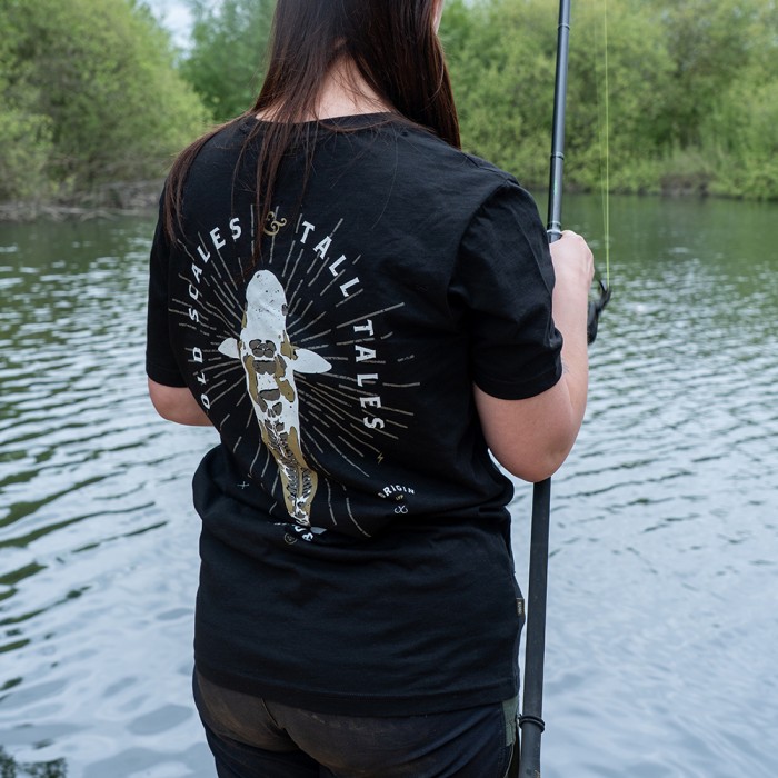 Kumu Old Scales & Tall Tales T-Shirt In Use 2