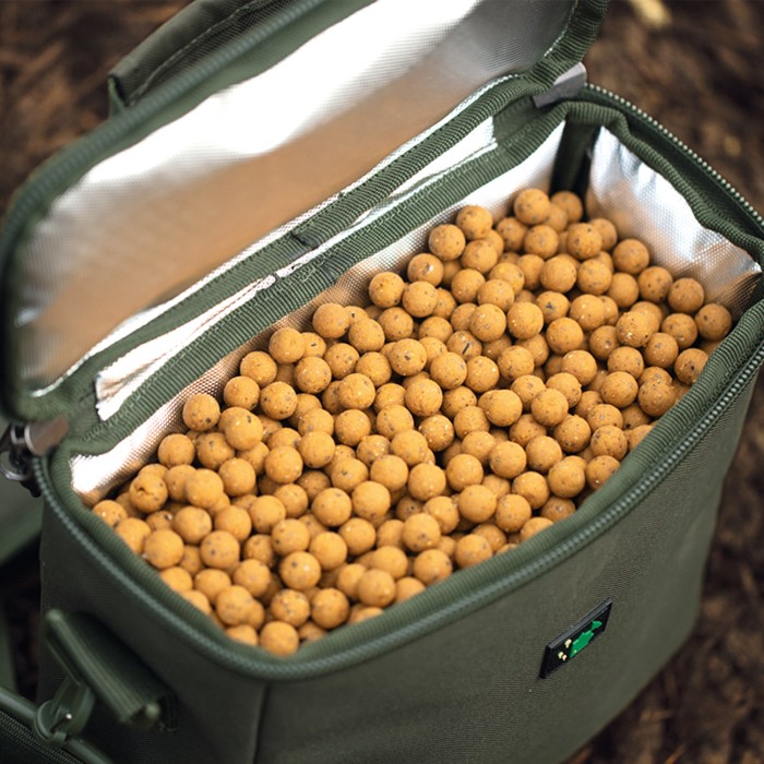 Thinking Anglers 600D Olive Bait Up Fishing Bag In Use