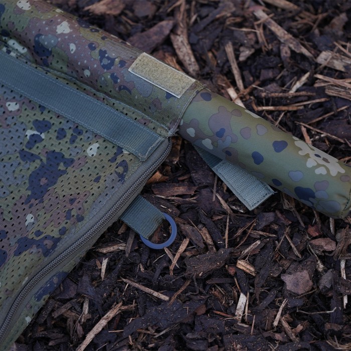 Thinking Anglers Camfleck ALL-IN-ONE Retainer Fishing Sling Close Up 3