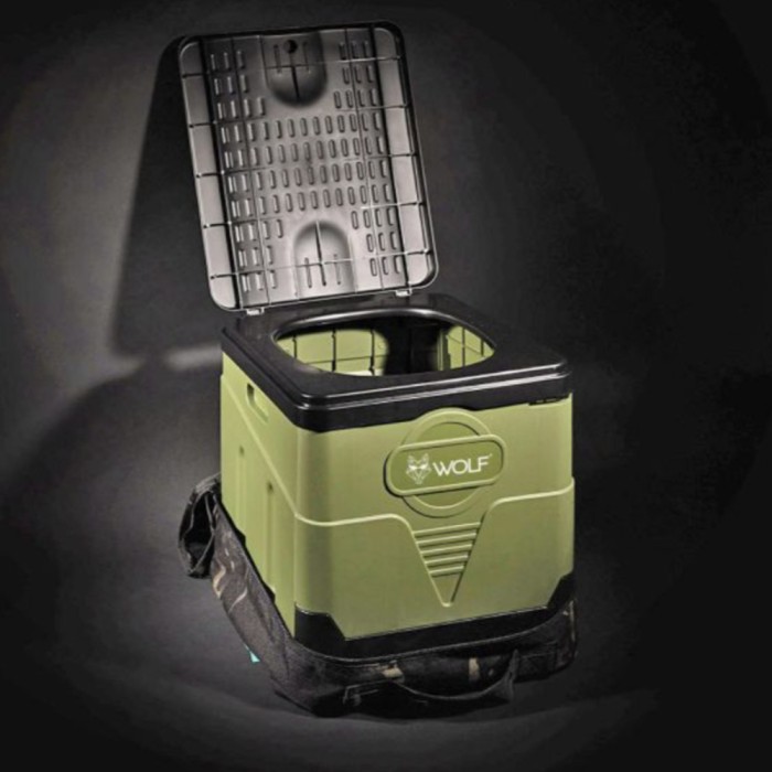 Wolf Compact Fishing Toilet 1