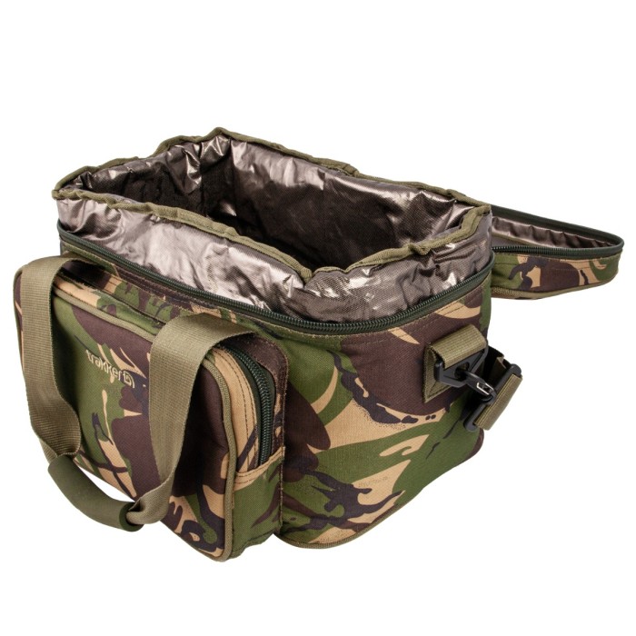 Trakker DPM Chilla Fishing Bag Open