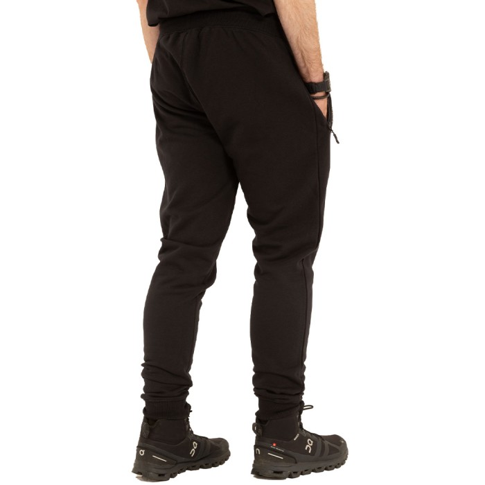 Trakker CR Black Joggers In Use 2
