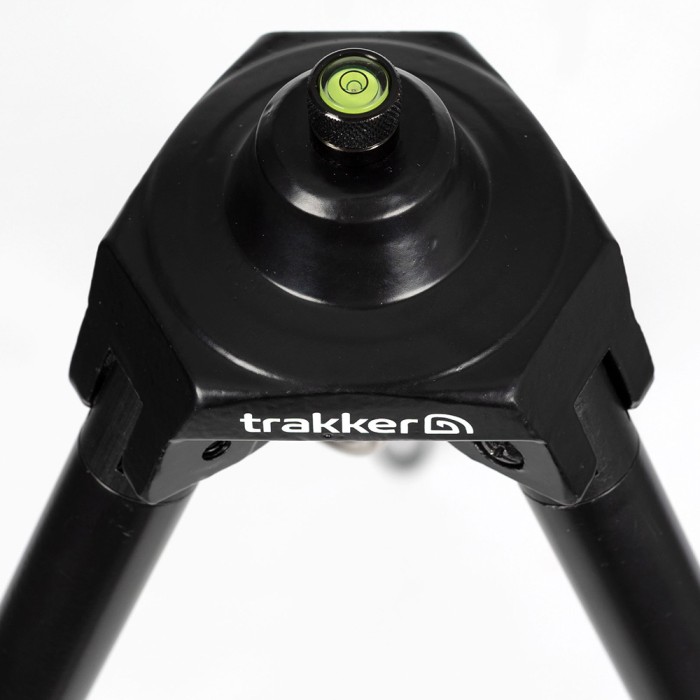 Trakker Deluxe Weigh Tripod Close Up 2