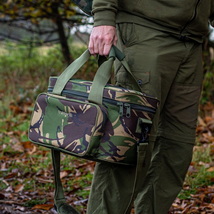 Trakker DPM Chilla Fishing Bag In Use 2