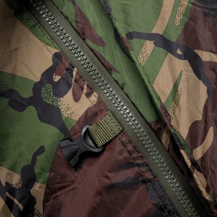 Trakker DPM Tempest Brolly 100 Full Infill Close Up 2