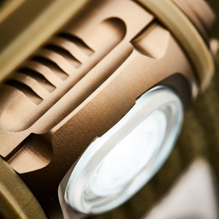 Trakker Nitelife L5 Headtorch Close Up