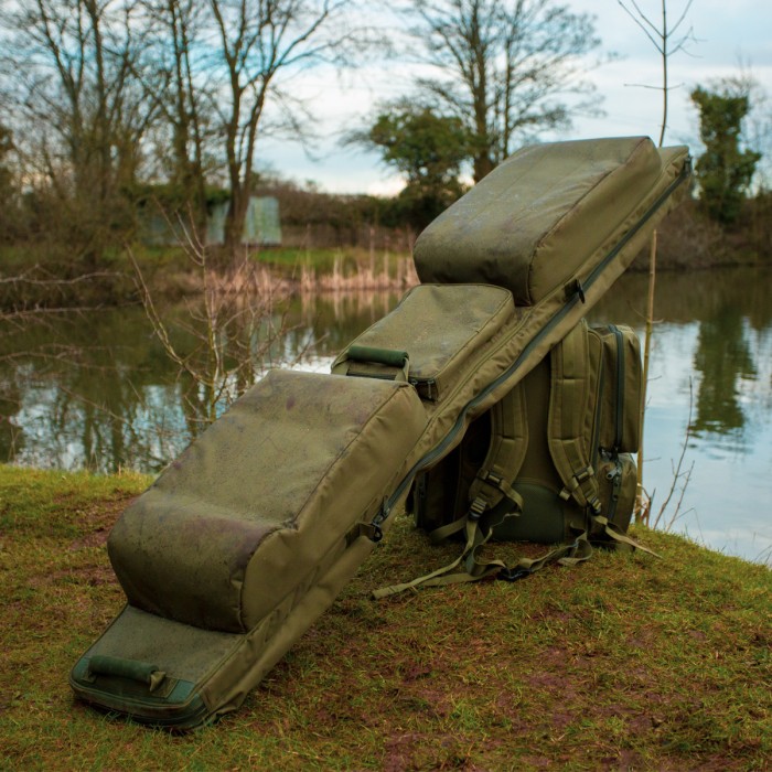 Trakker NXG 6 Fishing Rod Holdall In Use 3
