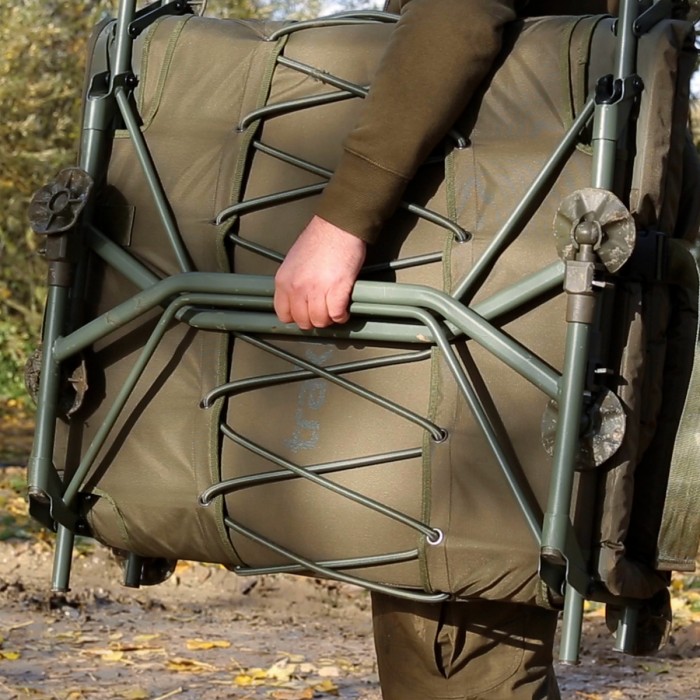 Trakker RLX 8 Leg Bedchair 6