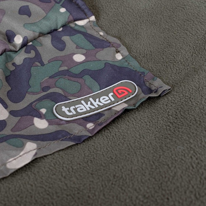 Trakker RLX Camo Bed Cover Wide Close Up