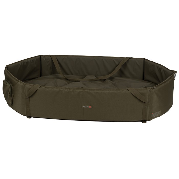 Trakker Sanctuary Deluxe Oval Crib 1