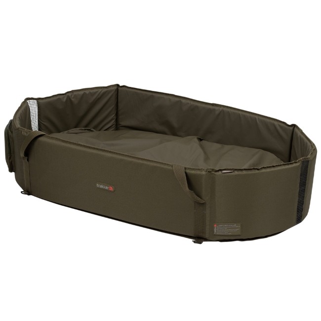Trakker Sanctuary Deluxe Oval Crib