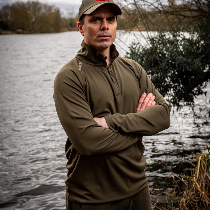 Trakker Half Zip Top with UV Sun Protection Lifestyle 2