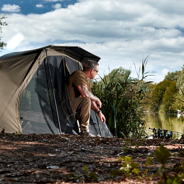 Trakker Tempest 100 Bivvy Magnetic Insect Panel In Use