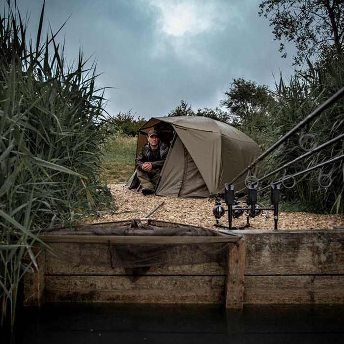Trakker Tempest Fishing Brolly 100 Skull Cap Wrap In Use 2