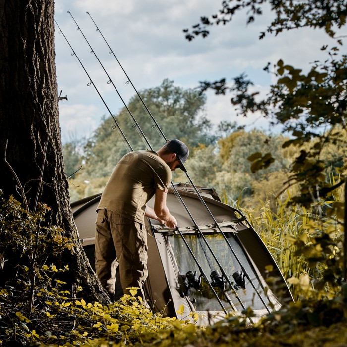 Trakker Tempest Multi-Rod Support Strap In Use