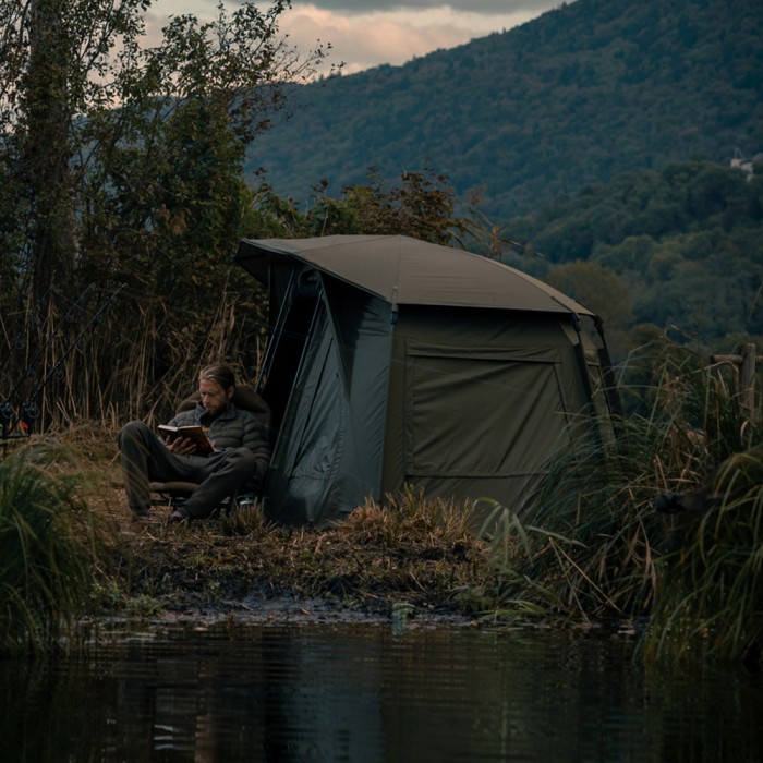 Trakker Tempest RS 100 Bivvy Skull Cap In Use 3