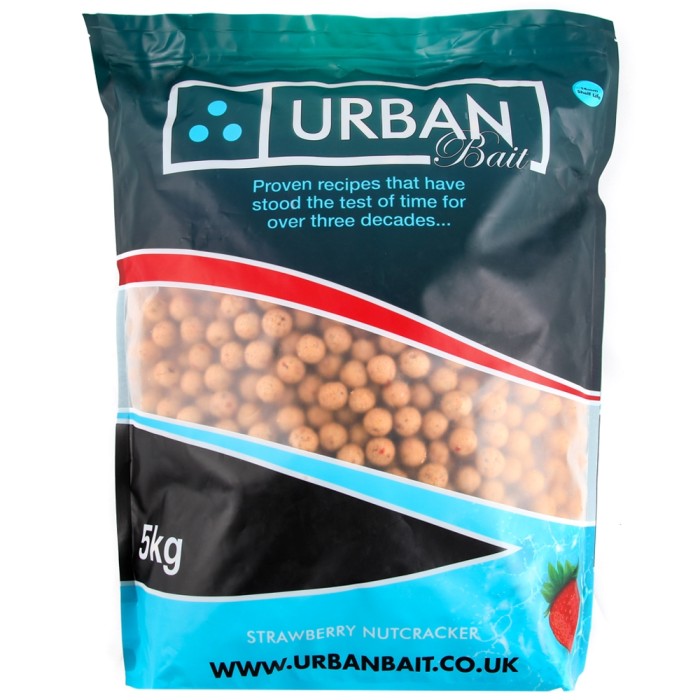 Urban Bait Strawberry Nutcracker Shelf Life Boilies 5kg