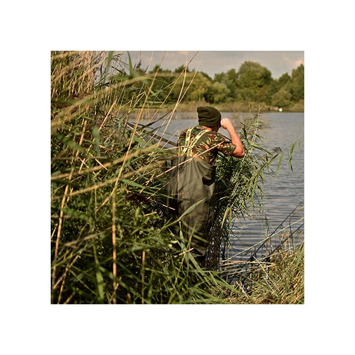 Vass 700E Nova Heavy Duty PVC Chest Wader In Use 5