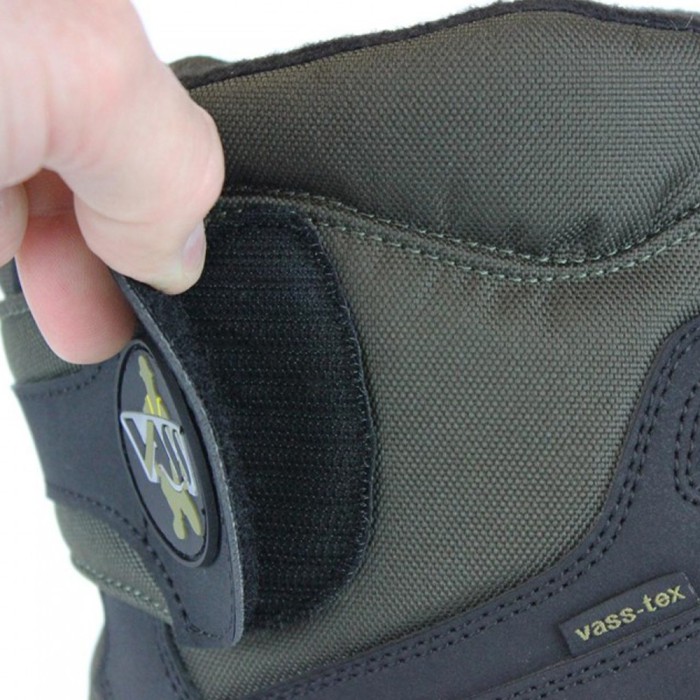 Vass All Season Green / Black Boots Close Up 1