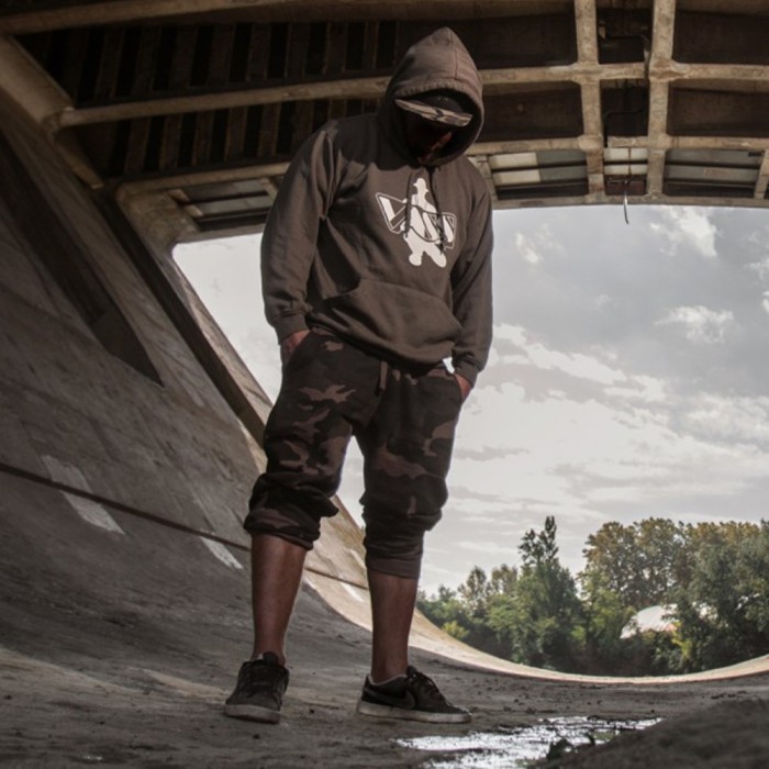 Vass Classic Printed Khaki Edition Hoodie In Use 1