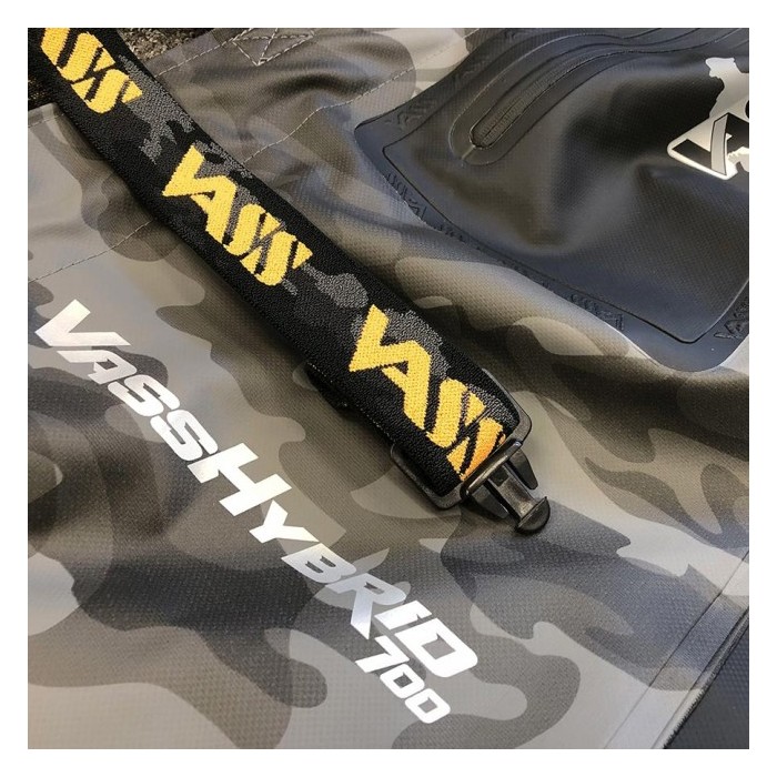 Vass Hybrid 700 Dark Camo Chest Wader Non-Studded Close Up 1