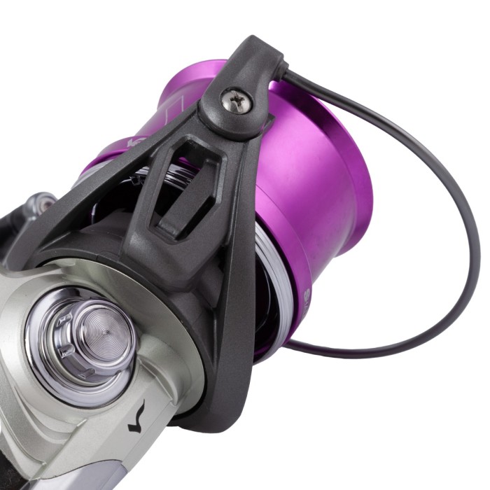 Vercelli Oxygen SK Surf Reel Close Up 4