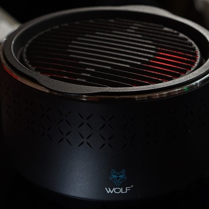 Wolf GRILLZ Smoke House 2