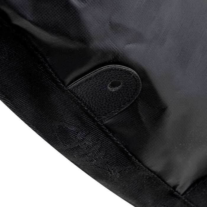 Wychwood Agitator Catfish Sling Close Up 1