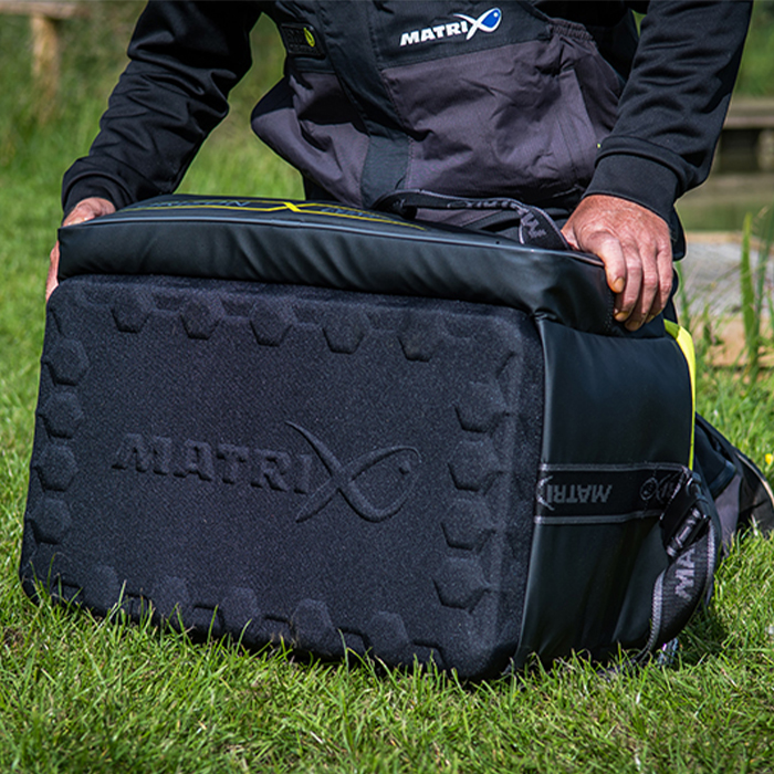 Fox Matrix Horizon X Compact Carryall - Borsone Da Pesca Con 3 Custodie Incluse